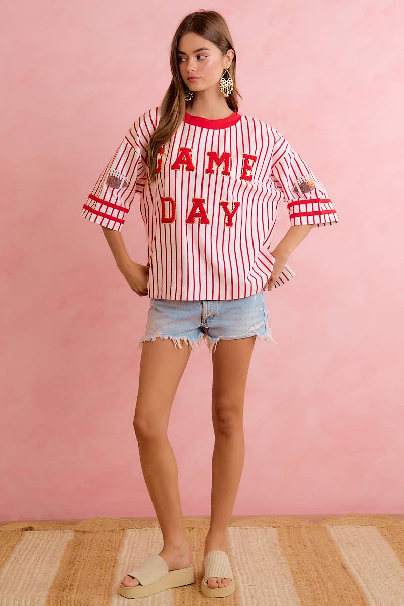 GAMEDAY THEME STRIPE KNIT TOP WITH SLEEVE PATCHED