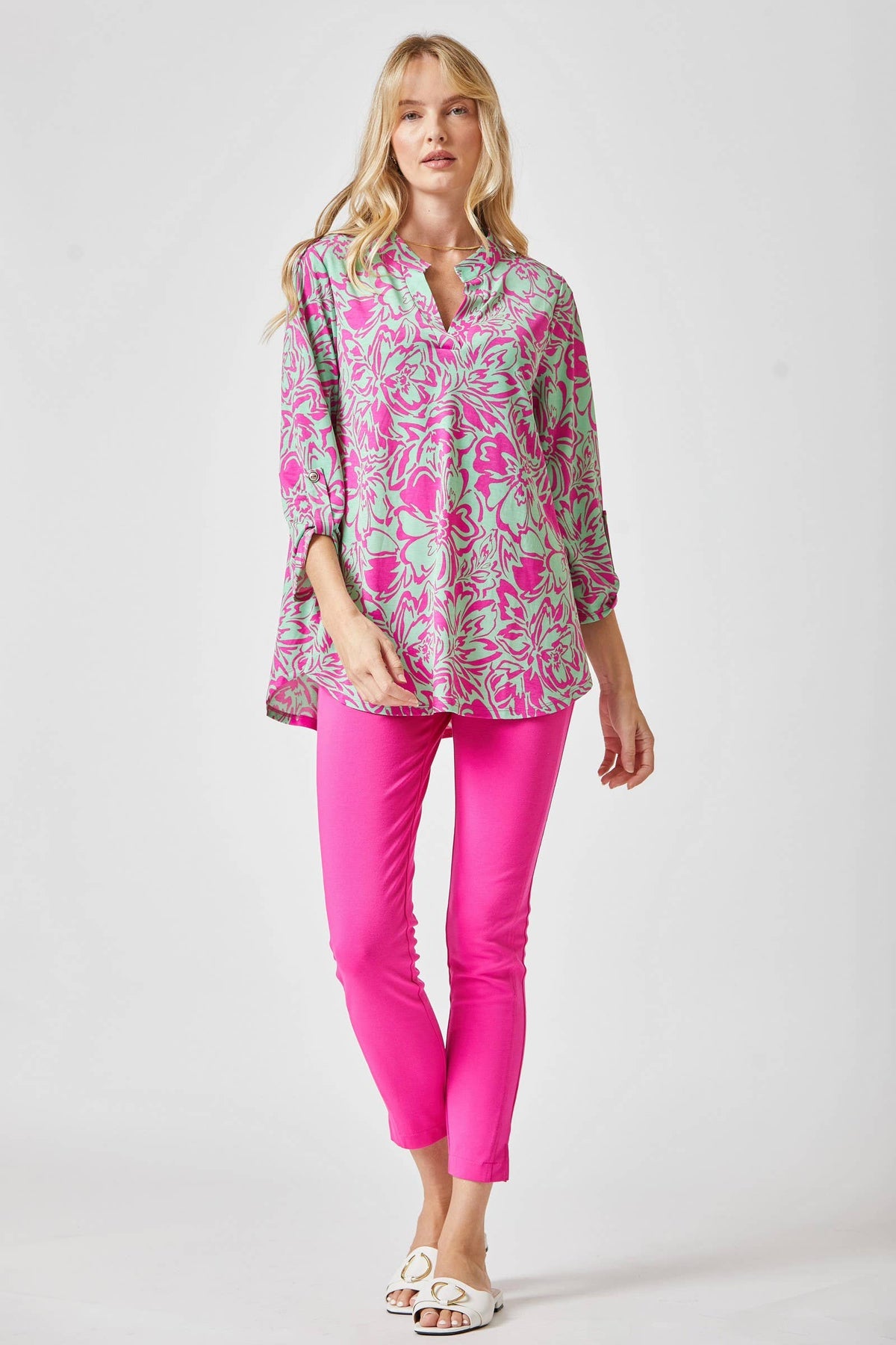 3/4 Sleeve Wrinkle-Free LIZZY Blouse`