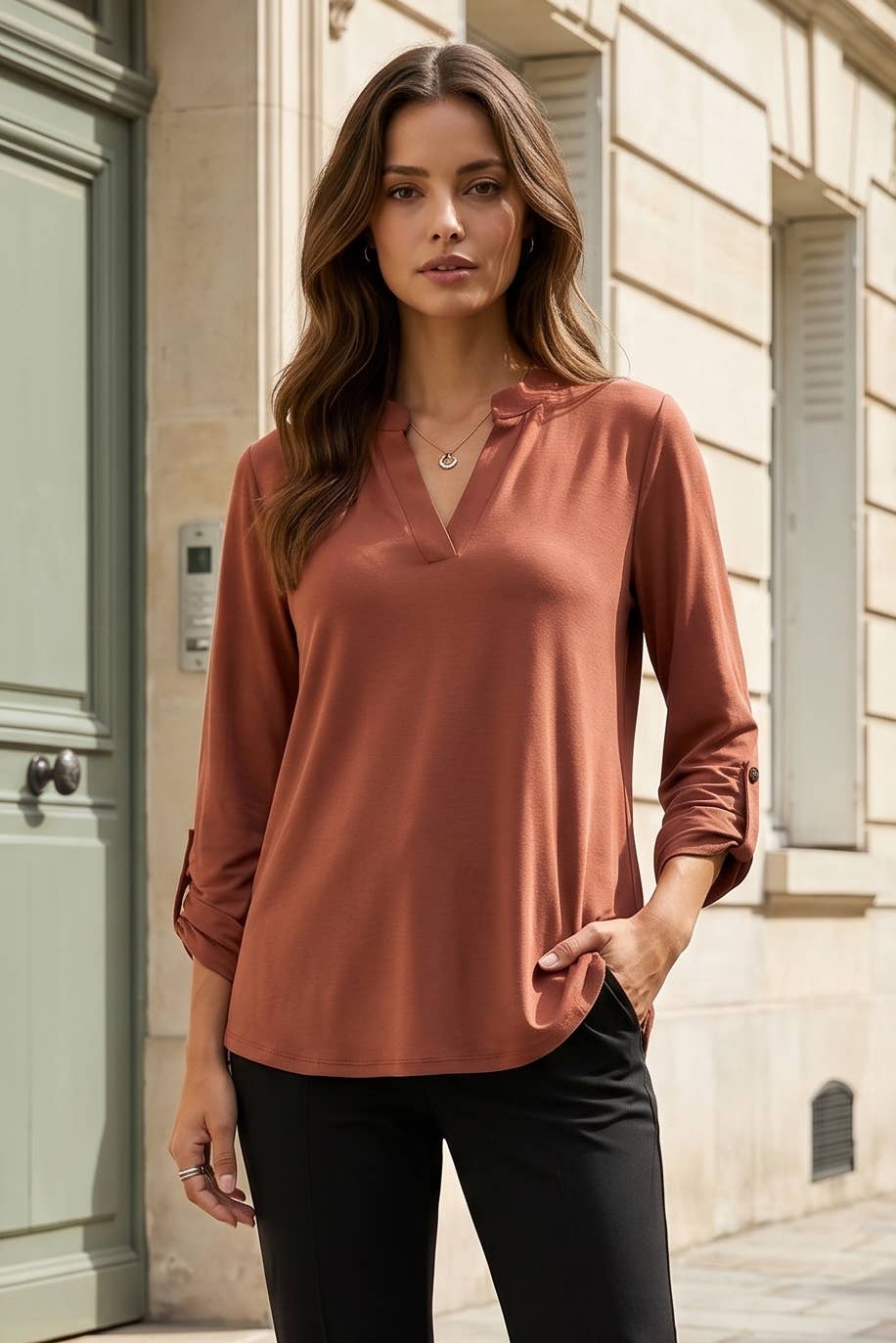 Solid 3/4 Sleeve Lizzy Top